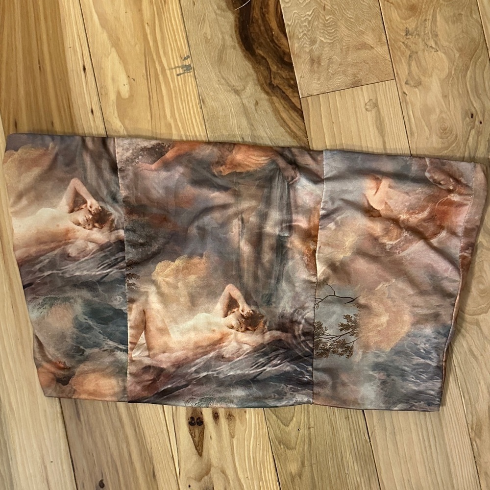 PrettyLittleThing Artistic Print Tube Top